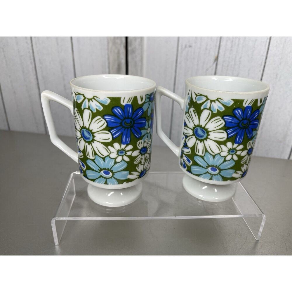 Vintage 60s 70s Retro Daisy Pedestal Coffee Mug Cup Blue Hippie Set Of 2